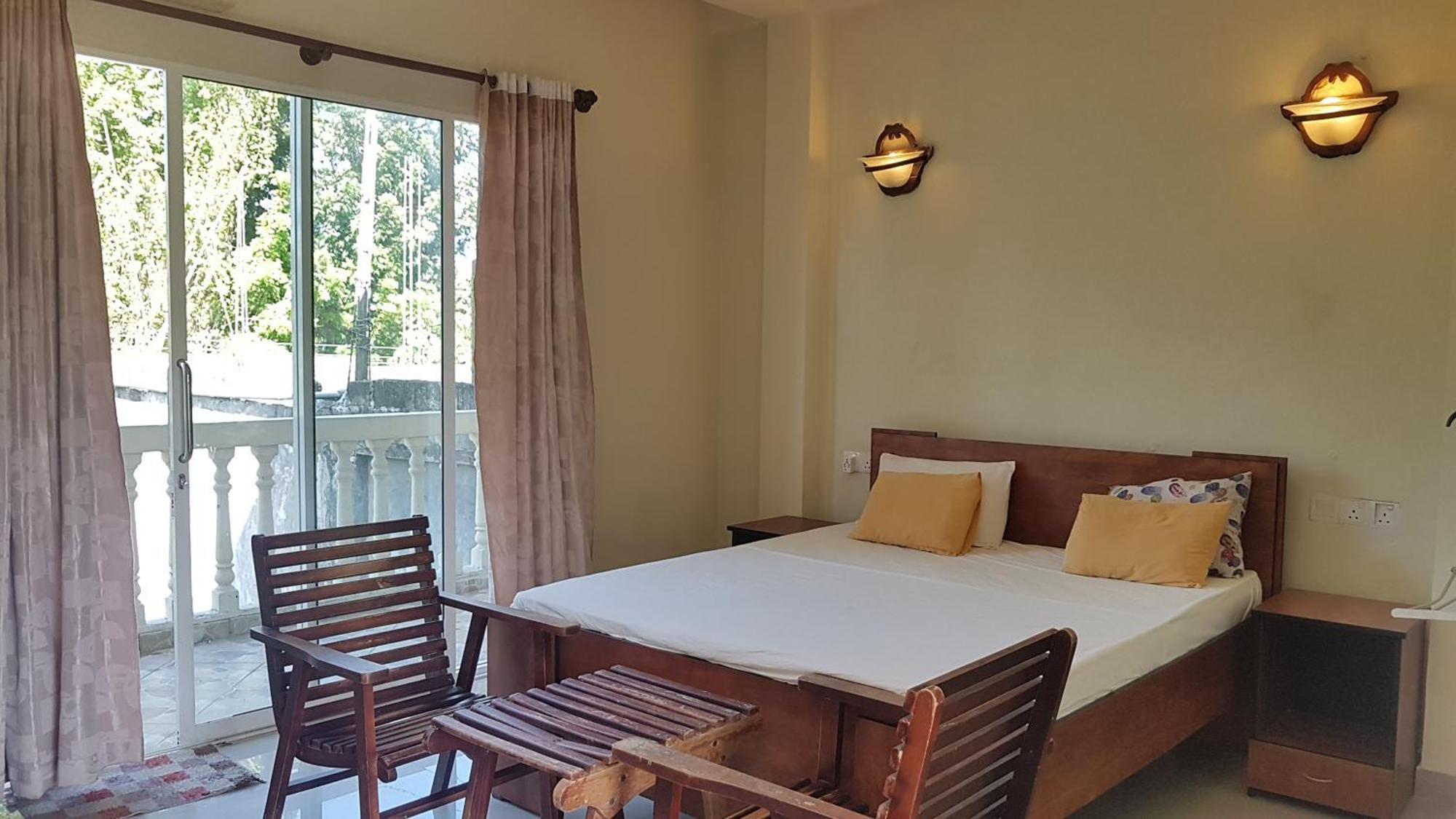 Pinki Nest Otel Mirissa Dış mekan fotoğraf